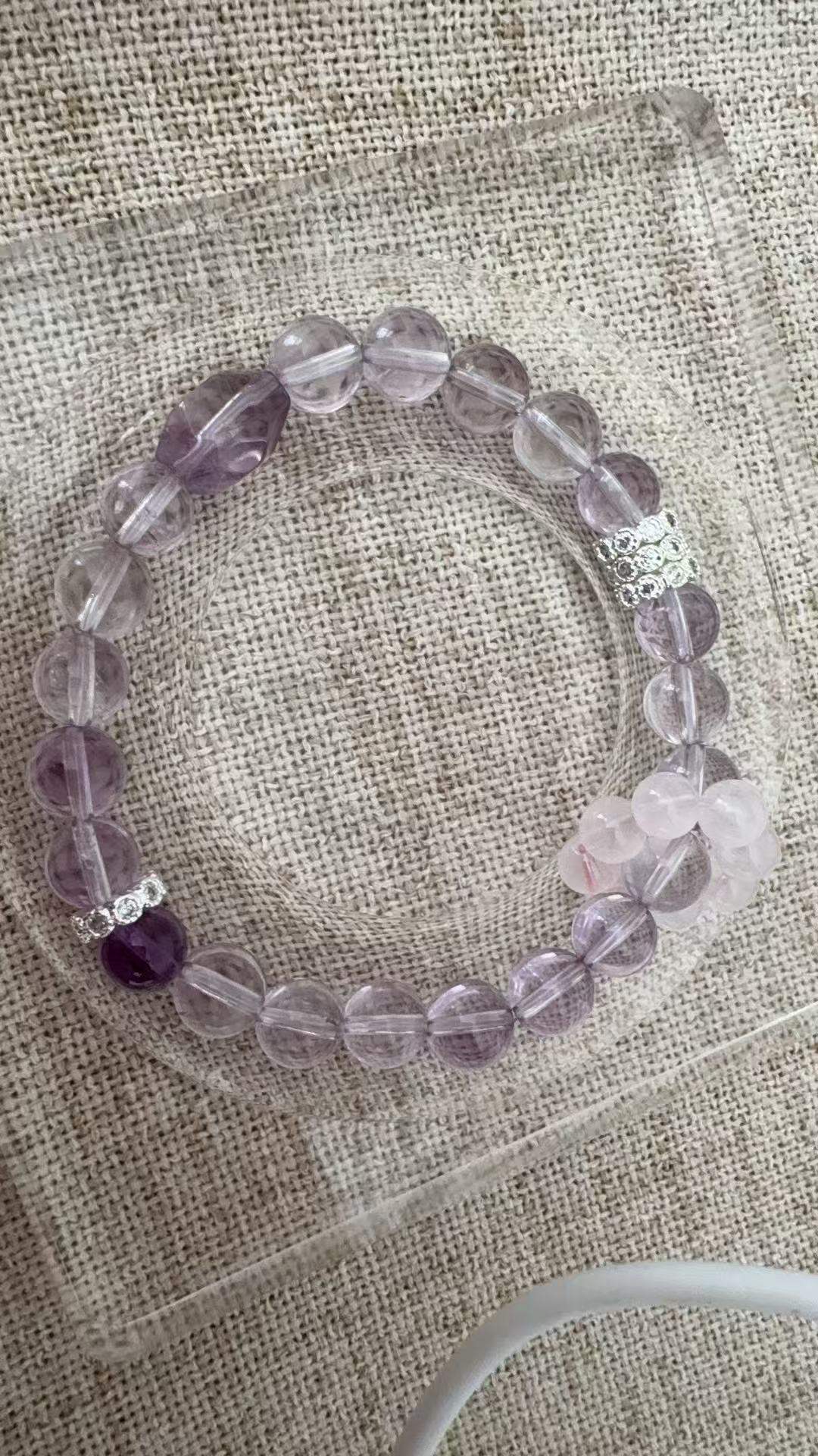 一条低调黄水晶手串,适合日常戴